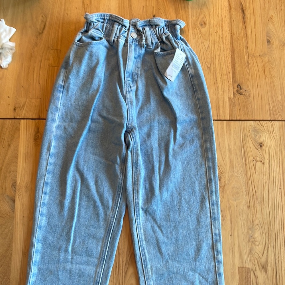 PacSun paper busted blue color paper bag waist mom jeans in a size XS. NWT